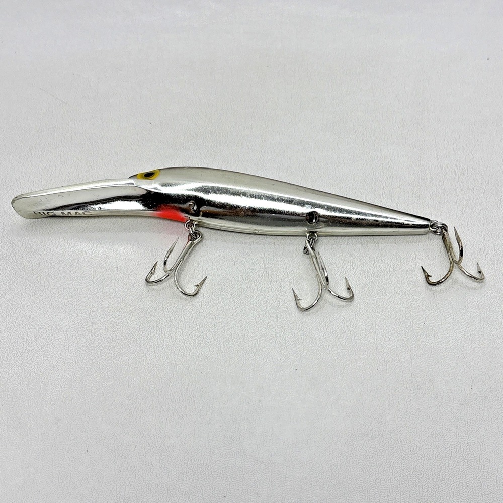 Storm Big Mac DR 140 Metallic Silver Red Throat 7" Fishing Lure